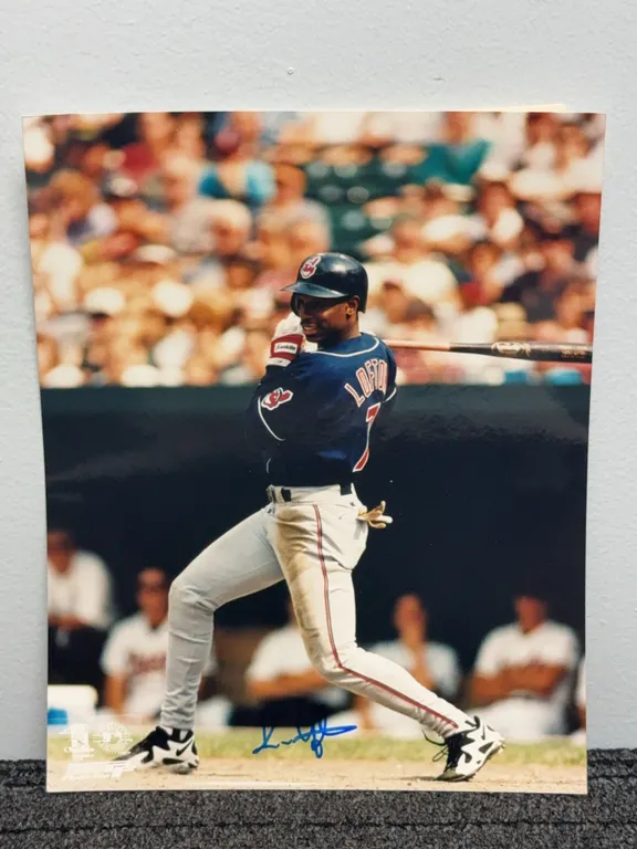 Kenny Lofton Autographed 8x10 Photo