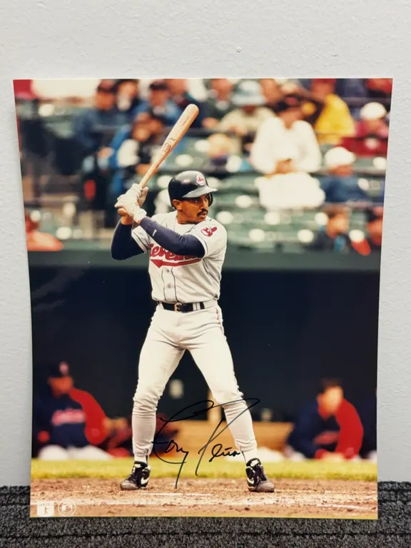 Tony Pena Autographed 8x10 Photo