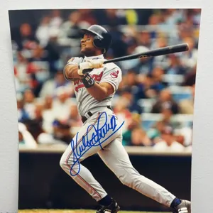 Sandy Alomar Jr. Autographed 8x10 Photo