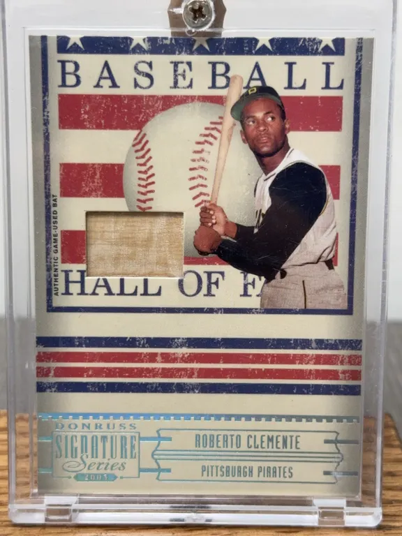 2005 Roberto Clemente Authentic Game Used Bat Hall of Fame Baseball Card by Donruss Elite Signatures