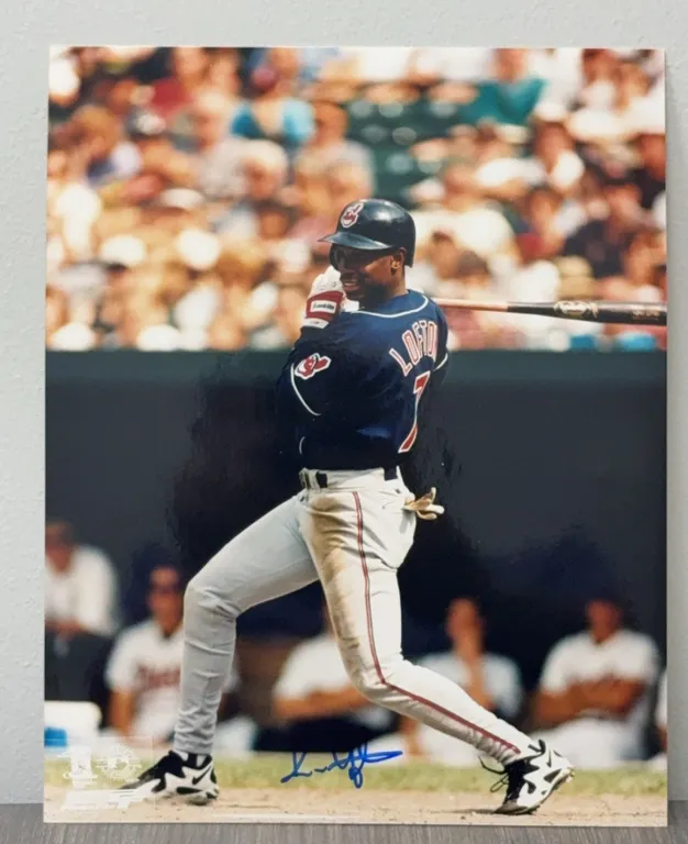 Kenny Lofton Autographed 8x10 Photo