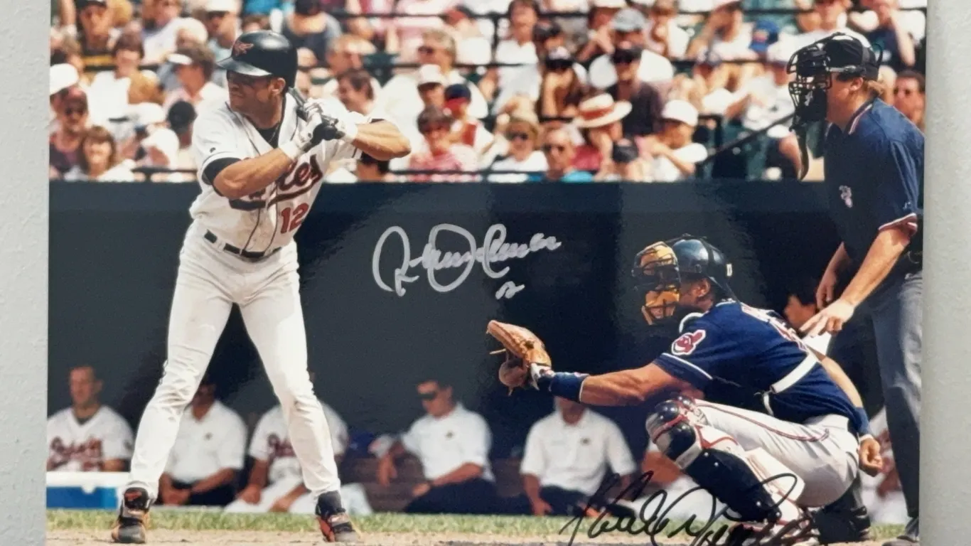 Dual Signed Roberto Alomar & Sandy Alomar Jr. Autographed 8x10 Photo
