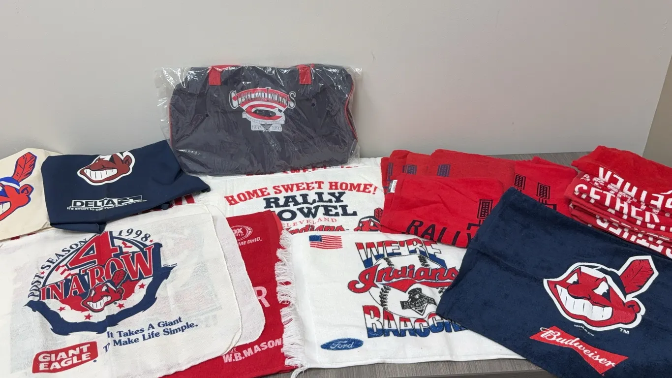Large Collection of Cleveland Indians Rally Towels & MORE!