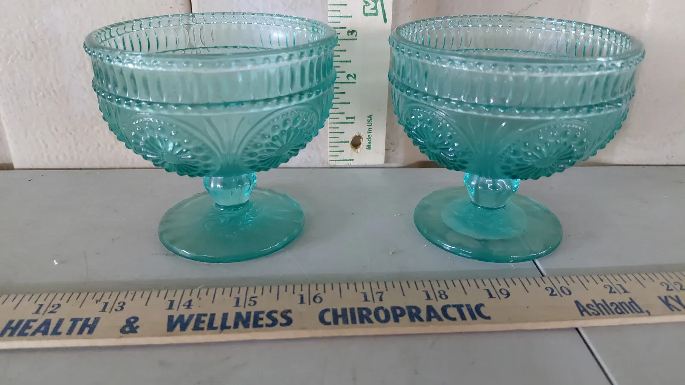 2 The Pioneer Woman Adeline Teal Sundae Cups