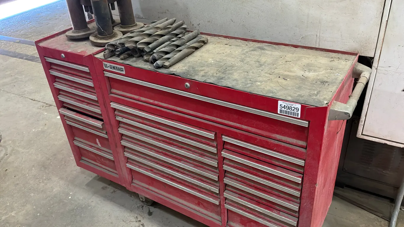US GENERAL TOOL BOX FULL OF TOOLING FOR LATHES