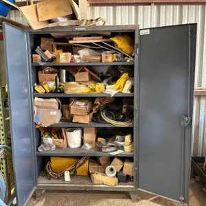 METAL CABINET CAT, KOMATSU PARTS SN: 549839