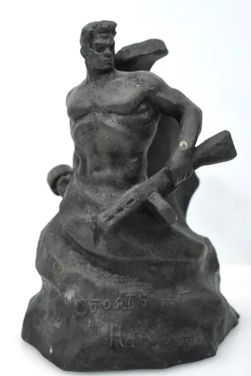 "STAND TO DEATH" SCULPTURE