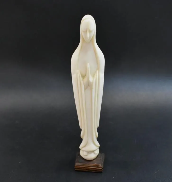 CARVED BONE DEVOTIONAL FIGURE OF THE VIRGIN MARY