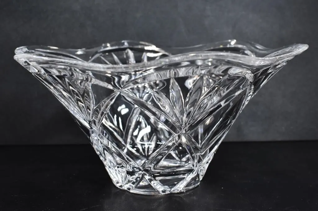 SIGNED MARQUIS BY WATERFORD CRYSTAL DISH