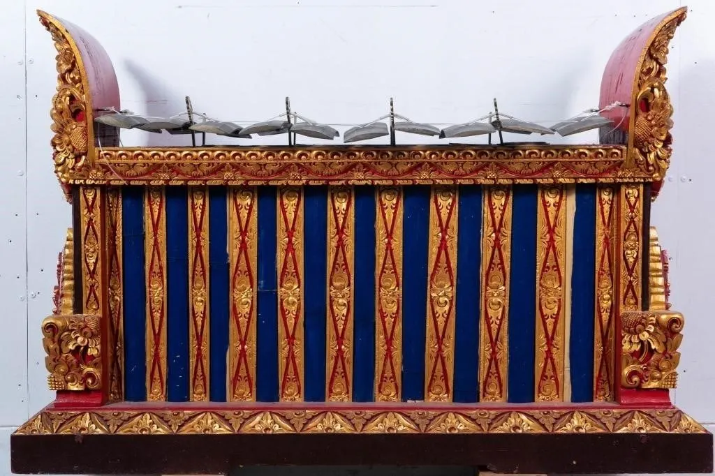 TRADITIONAL BALINESE GAMELAN METALLOPHONE