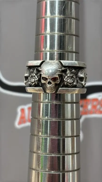 .925 Silver Skull Ring w/Red Stones Size 10. *SC