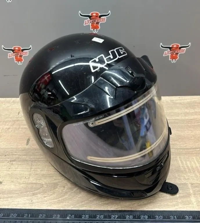 HJC CS12 Helmet Size M.