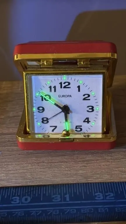 Vintage Europa Uranium Hands Side Table Clock.