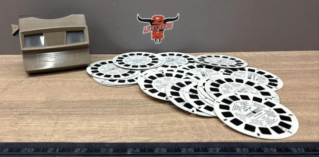 View Master & Asst. Slides.