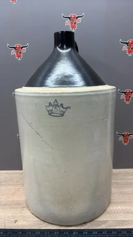 5 Gal Brown Top Crock Jug. *NO SHIPPING