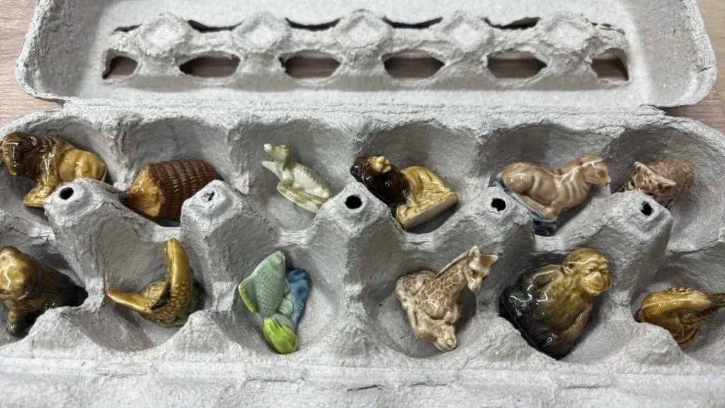 12PC Wade Ceramic Mini Figures.