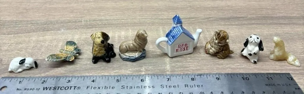 8PC Wade/Asst. Ceramic Mini Figures.