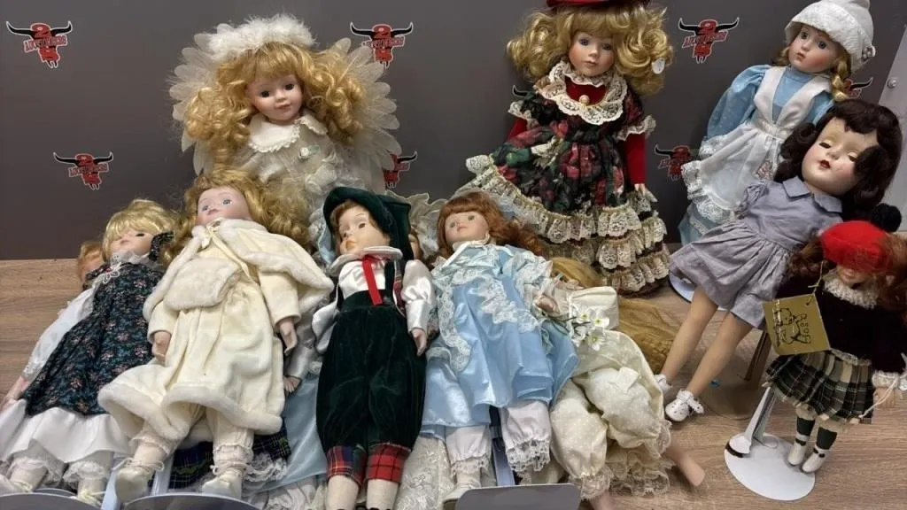 Box of Asst. Porcelain Dolls. *NO SHIPPING