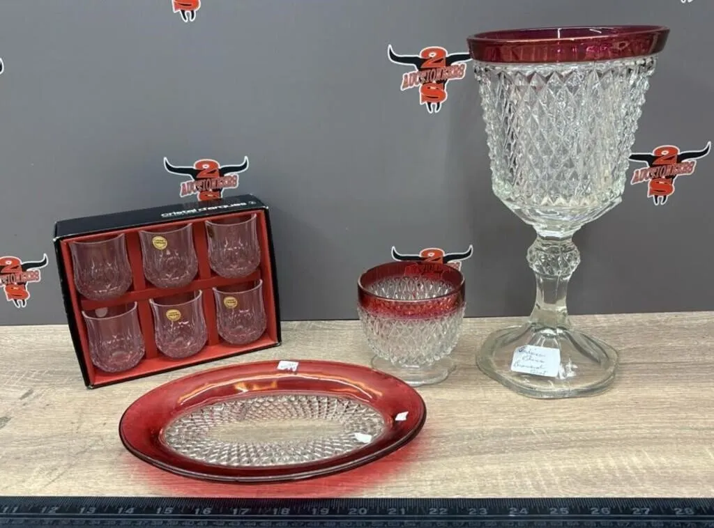 Indiana Glass Diamond Point Set & Crystal Glass.