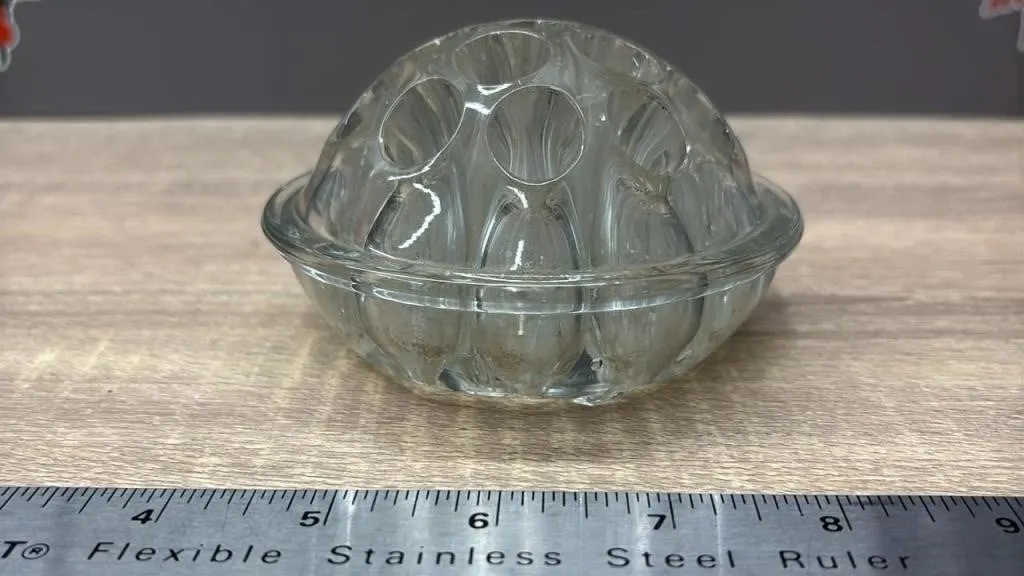 3.5� Glass Flower Frog. *SC