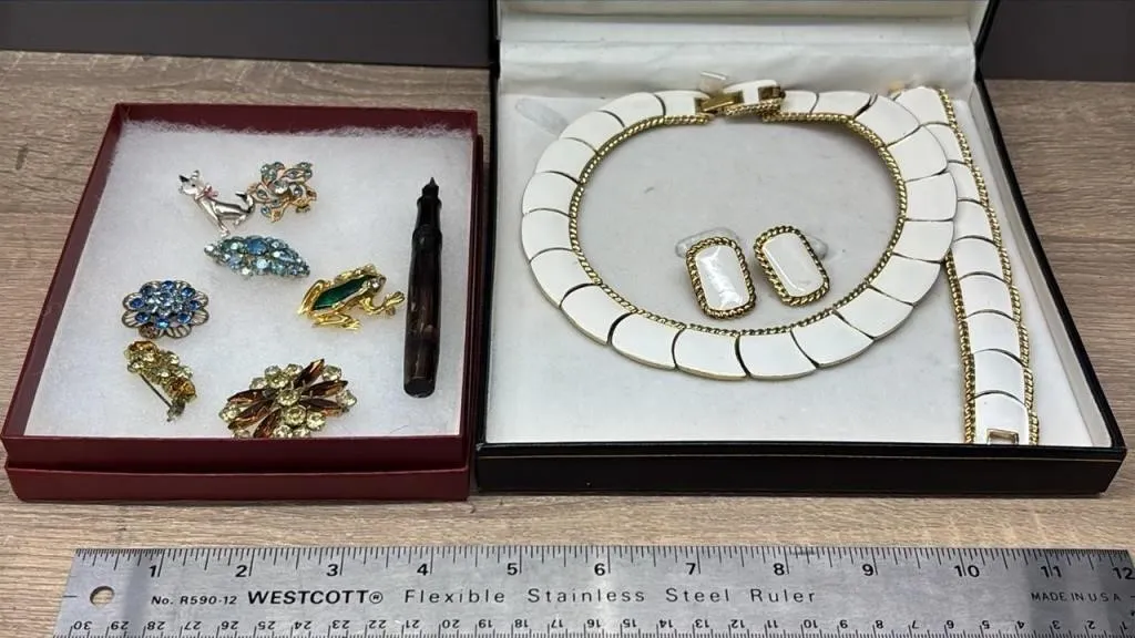 Butier Necklace, Bracelet & Earring Set & Asst.