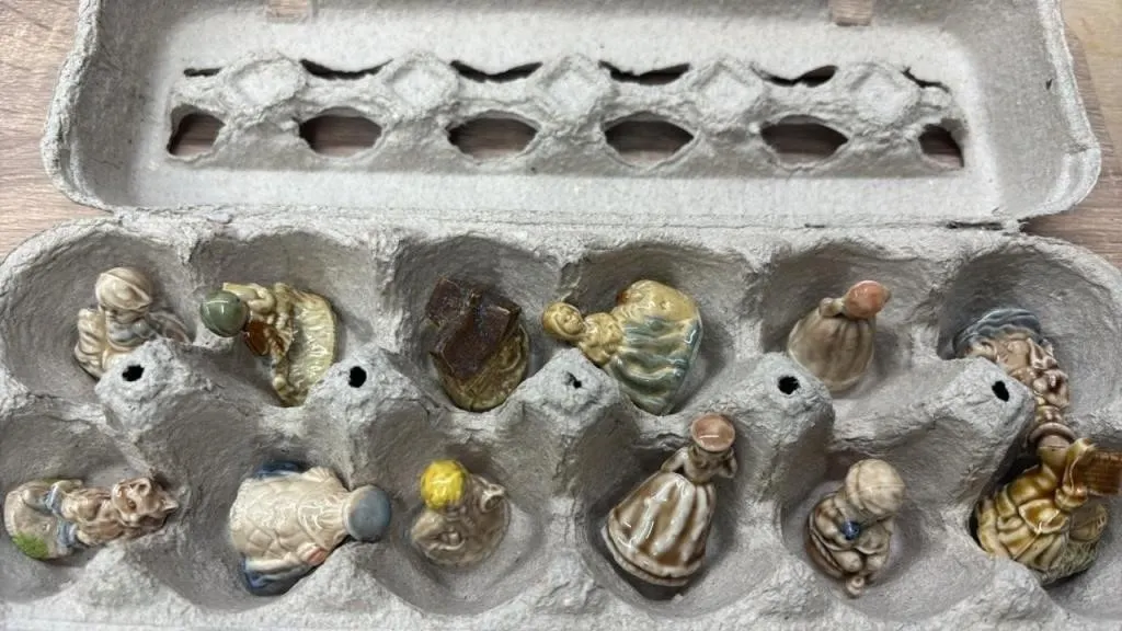 12PC Wade Ceramic Mini Figures.