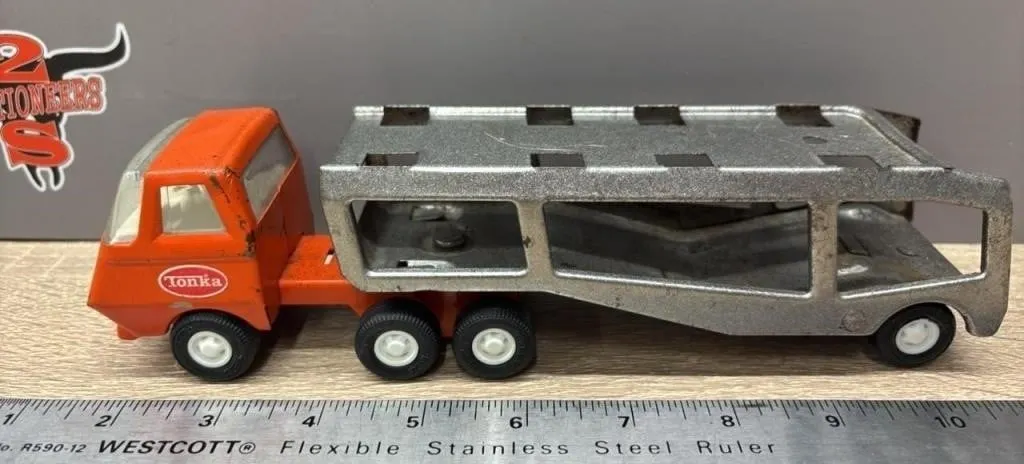 Tonka Metal Car Hauler.