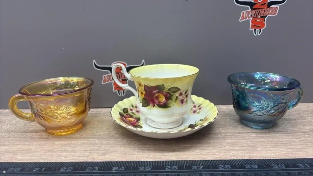 Royal Albert Radiance Series Tea Cup/Saucer & 2