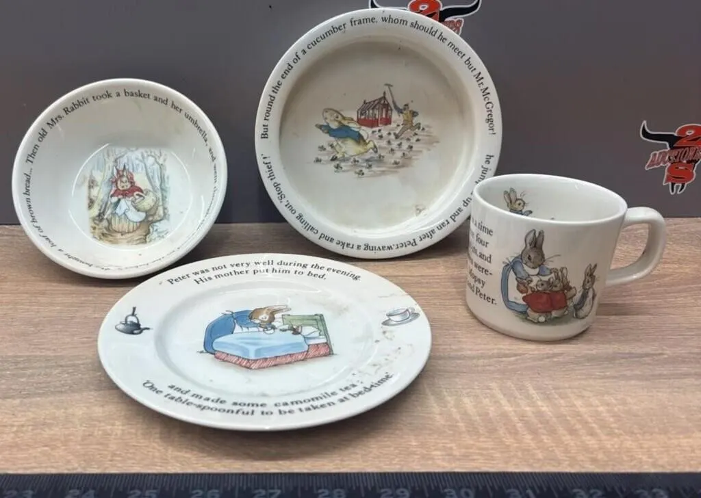 4PC Wedgwood Peter Rabbit Kids Dining Set. *SC