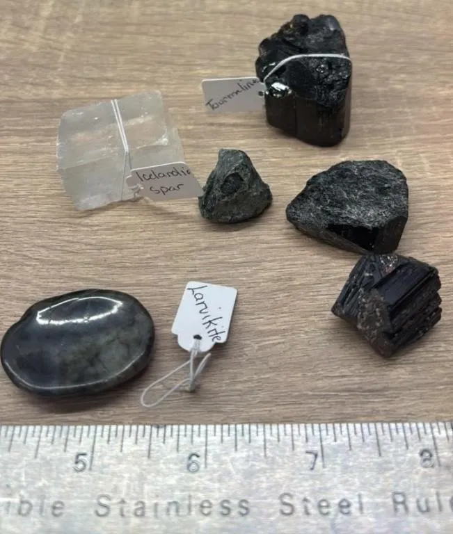 6 Asst. Crystals. *SC