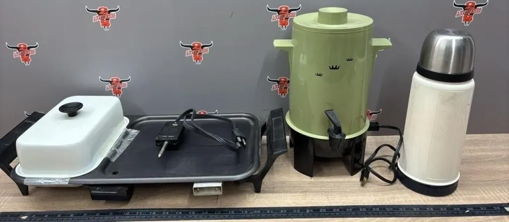 Toastess Flat Top, 30 Cup Coffee Perk & Thermos.