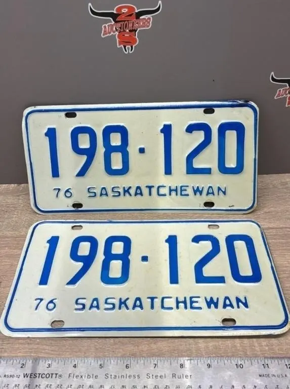 1976 Matching Sask. License Plates.
