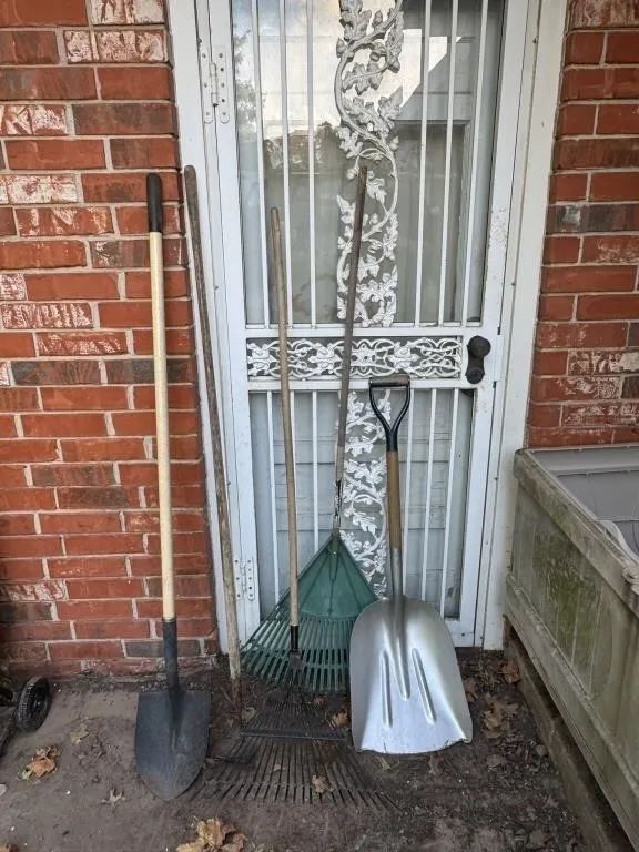 Yard Tools