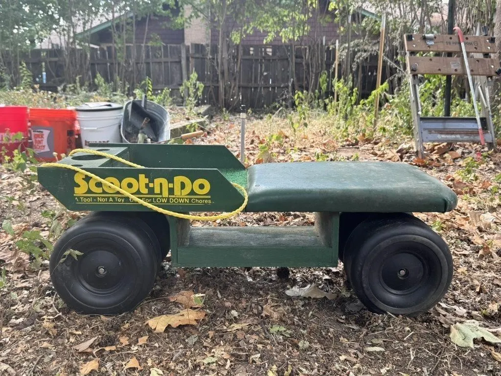 Scoot-N-Do Garden Seat
