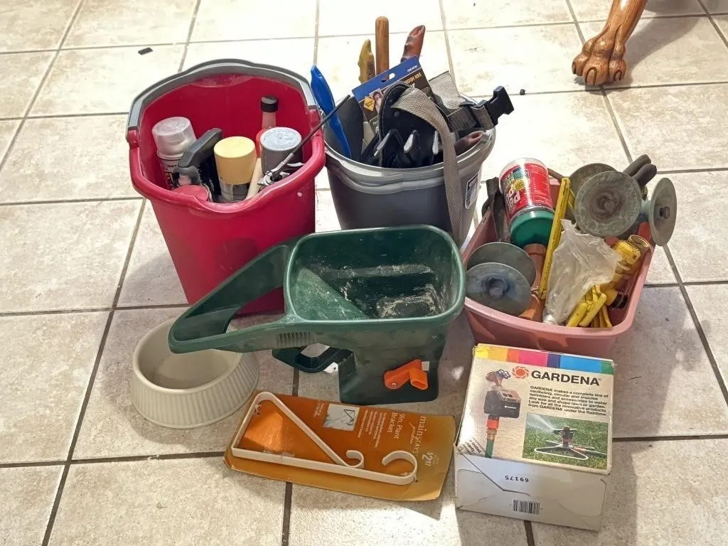 Tools & Yard Supplies