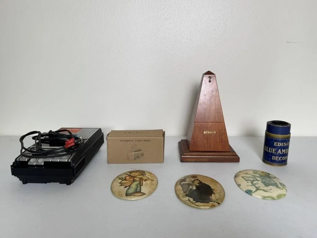 Edison Record, Metronome & Emergency Radio