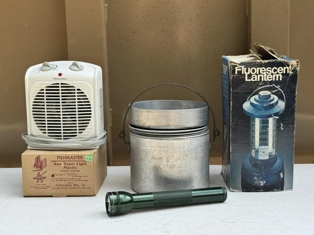 Lantern, Heater & Mag-Lite