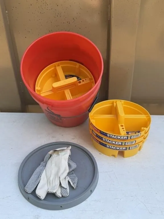 Bucket Stackers