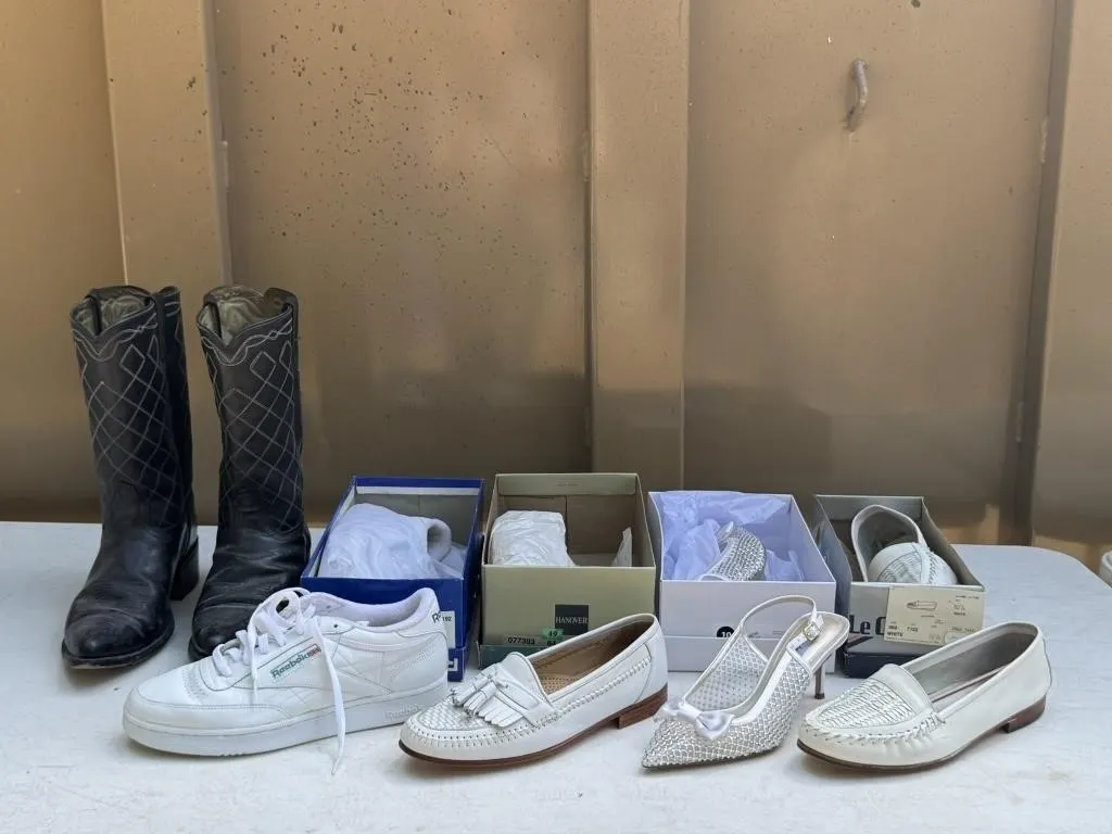 Boots, Reebok Sneakers, Loafers & Pumps