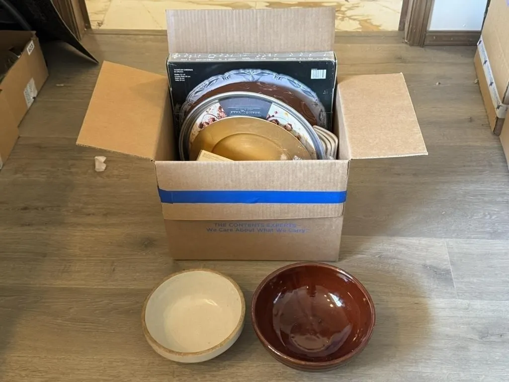 Platters & Stoneware Bowls