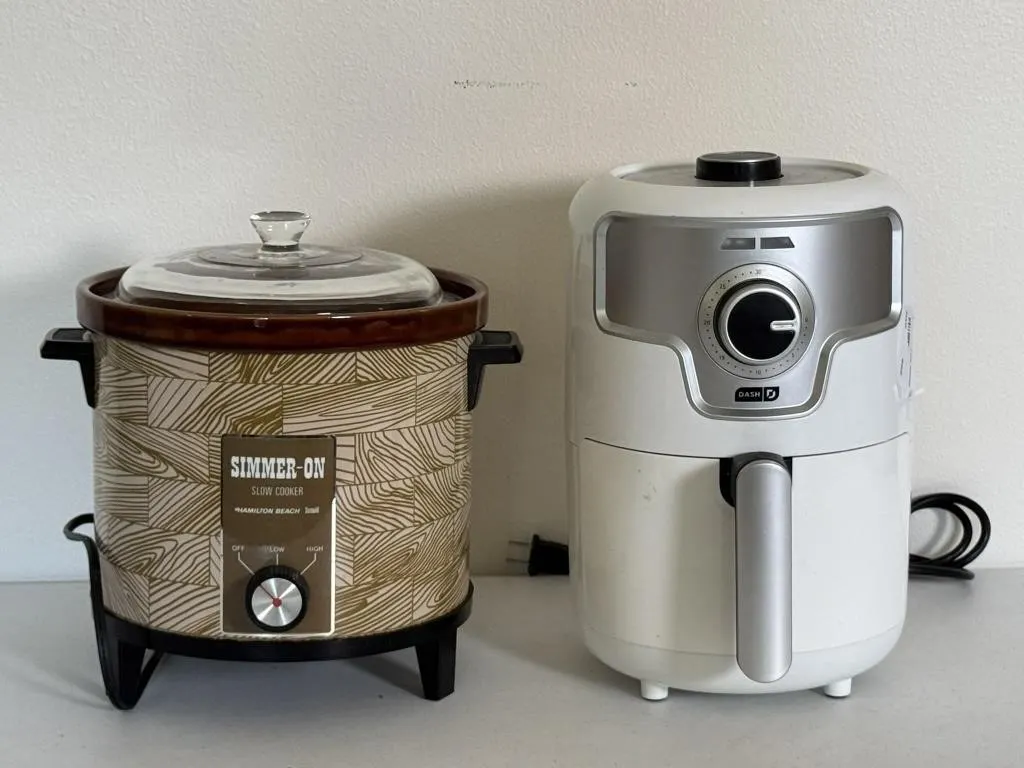 Air Fryer & Simmer-On Slow Cooker