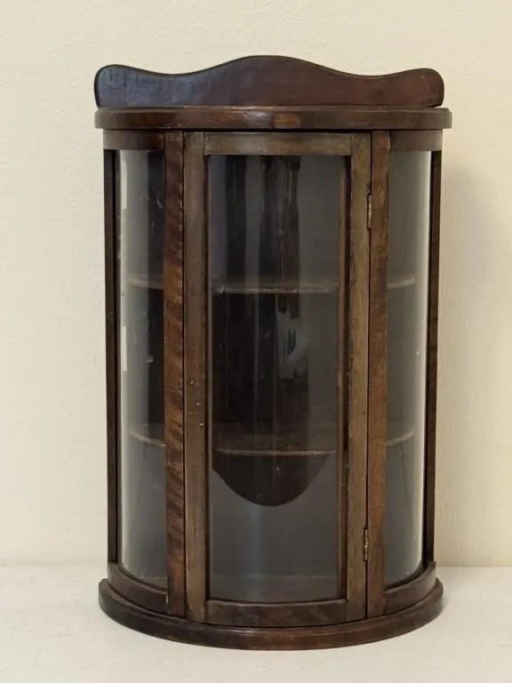 Curved Wall Mounted Display Case