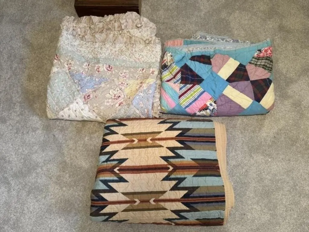 Homemade Quilt & Quilted Blankets