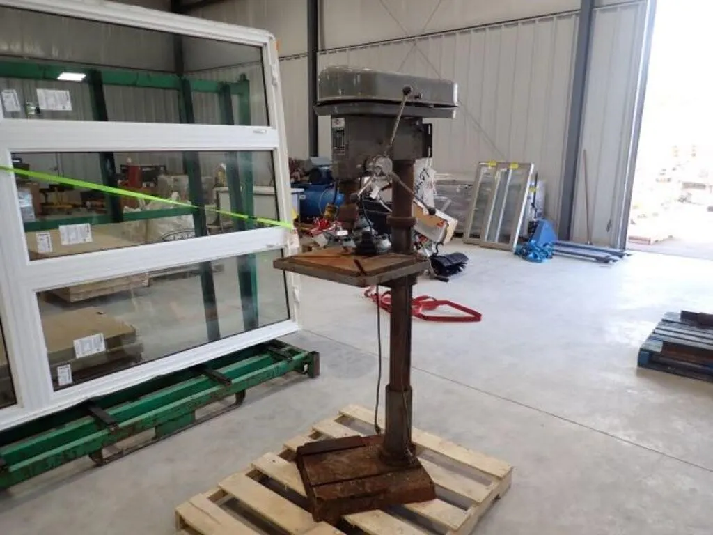1986 Chn CH-30 9 Speed Drill Press