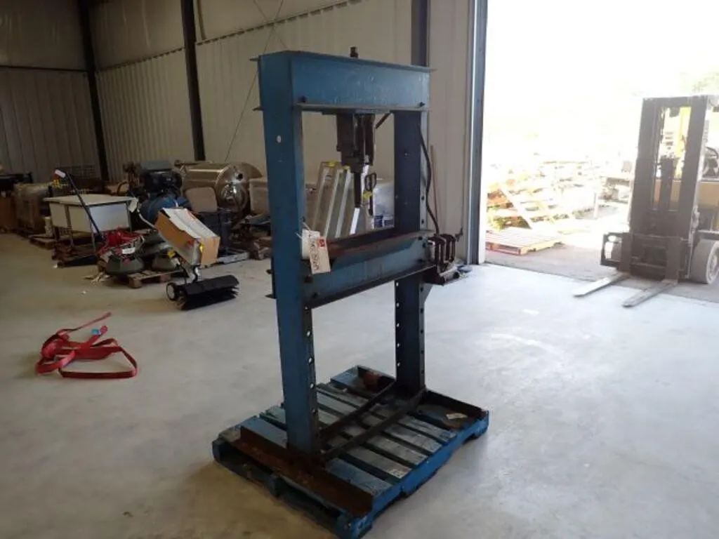 OTC Powertwin 50 Ton Hydraulic Shop Press
