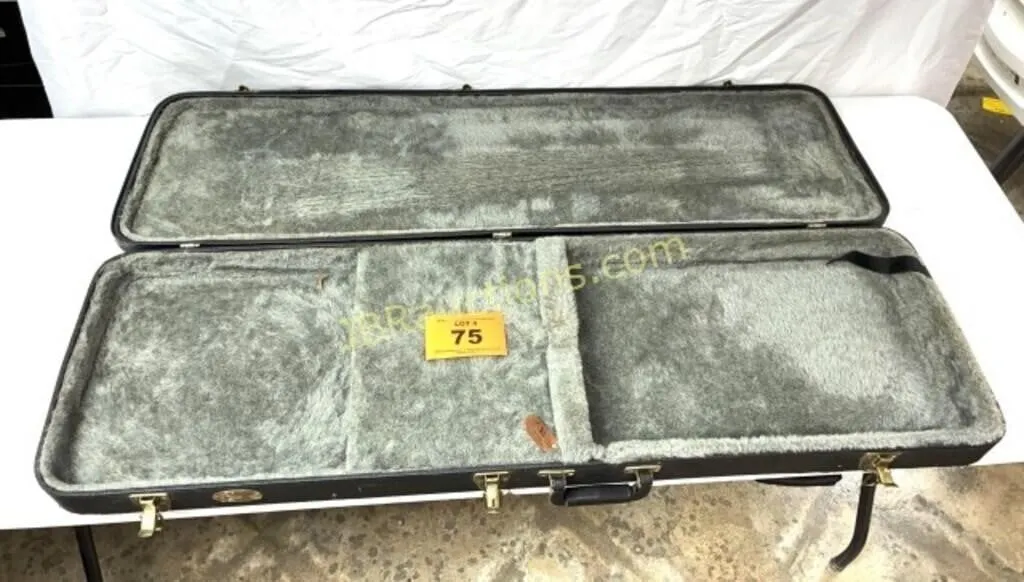GUITAR CASE - VINTAGE