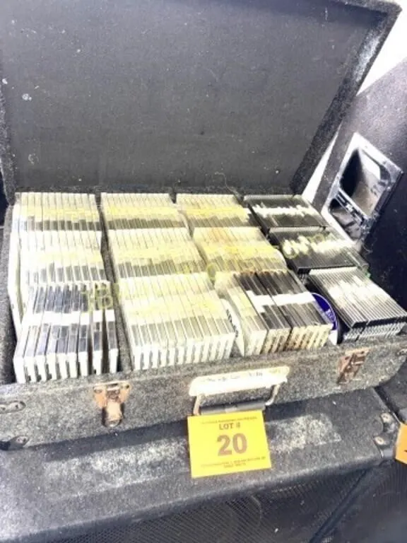 KARAOKE CD'S AND CASE