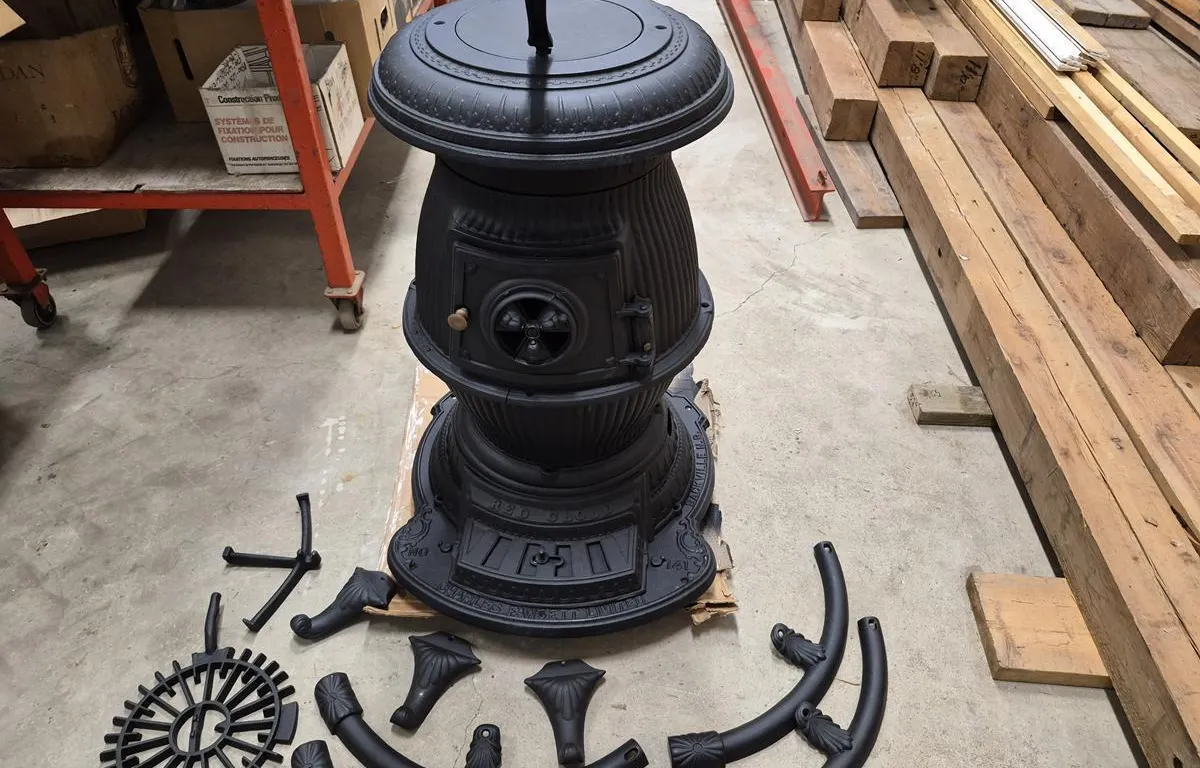 Cast Iron Parlor Stove w/ Decorative Parts
UNRESERVED