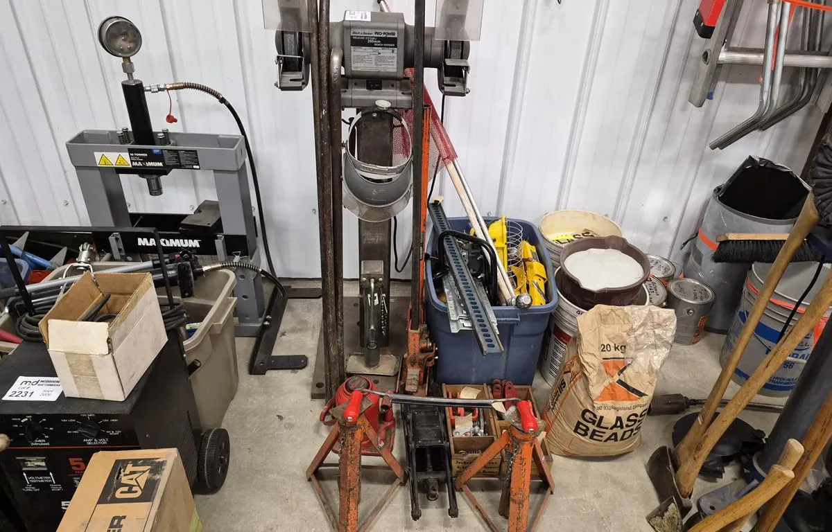 Assorted Shop Tools, Tote of Trailer Towing Gear & Equipment
UNRESERVED