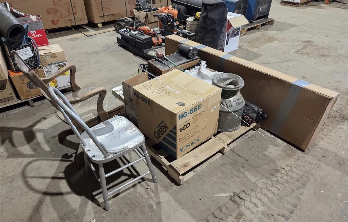 Household Goods, Autobody Parts, Antiques & More
UNRESERVED